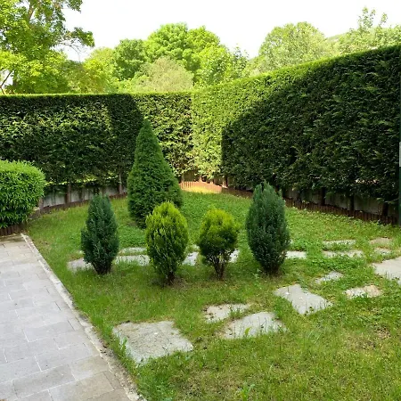 La Casa Del Pino Argentato Apartament