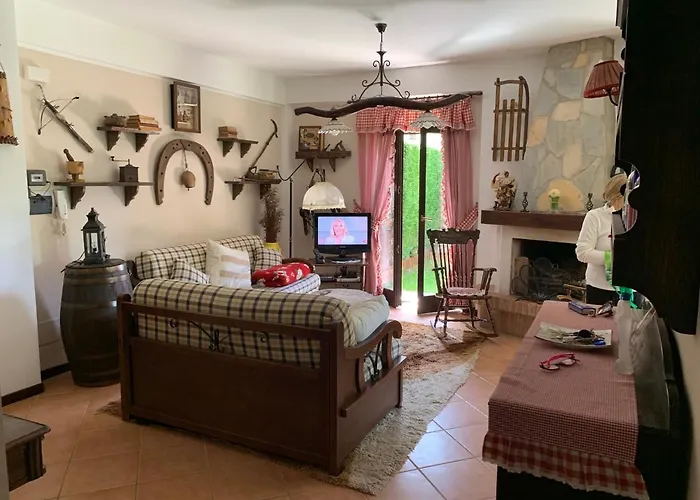 La Casa Del Pino Argentato Apartman Ateleta