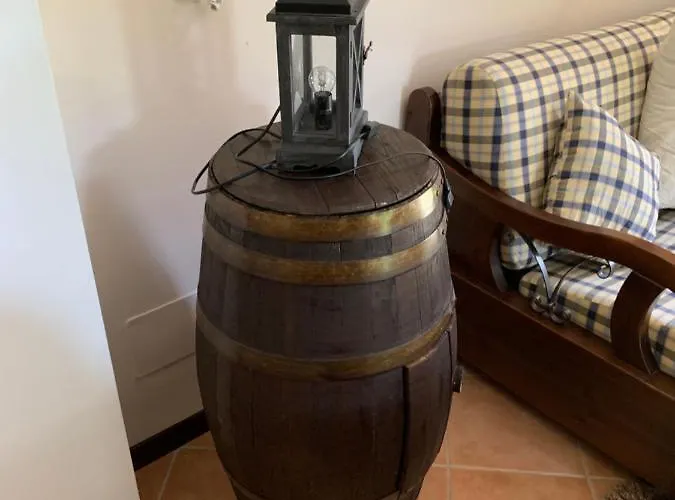 La Casa Del Pino Argentato Apartman *